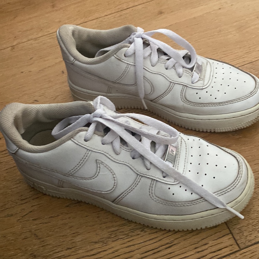 Nike Air Force 1 Size 7W